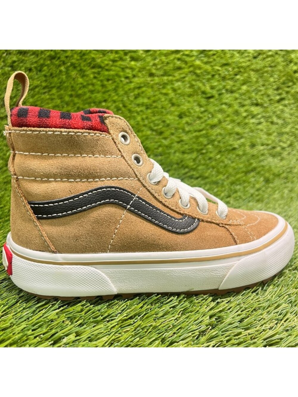 Vans Sk8-Hi MTE-1 Boys Size 13.5C Brown White Black Athletic Skate Shoes Sneaker